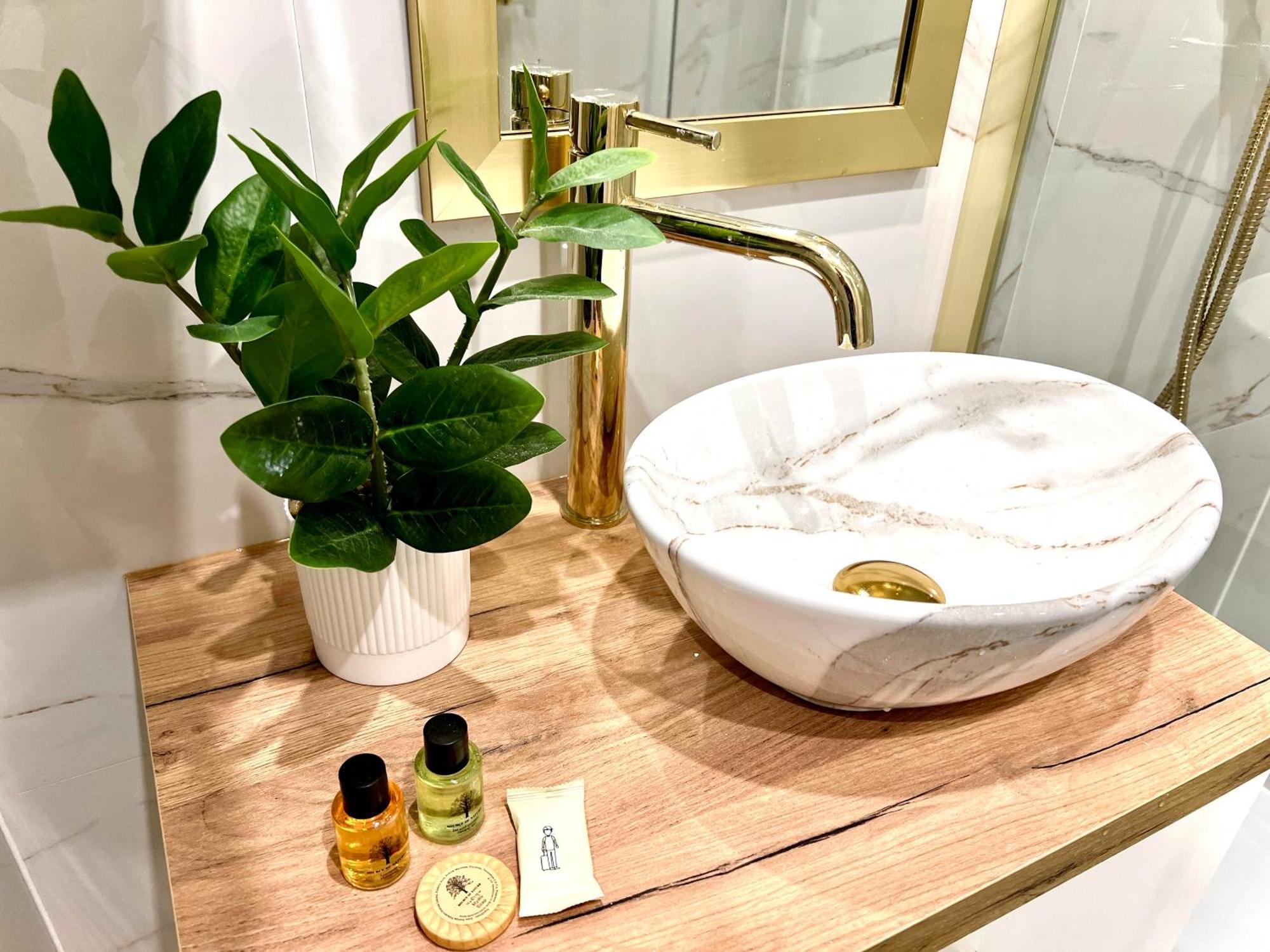 Apartament Happy Place Family & Business Targi Kielce Zewnętrze zdjęcie